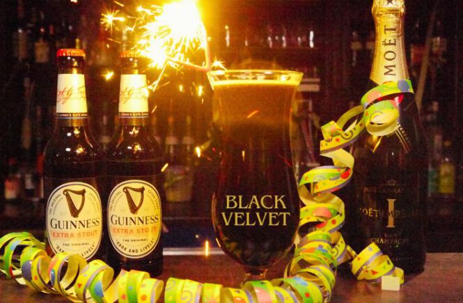 BLACK VELVET COCKTAIL Recipe